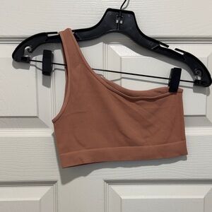One-Shoulder Ribbed Crop Top